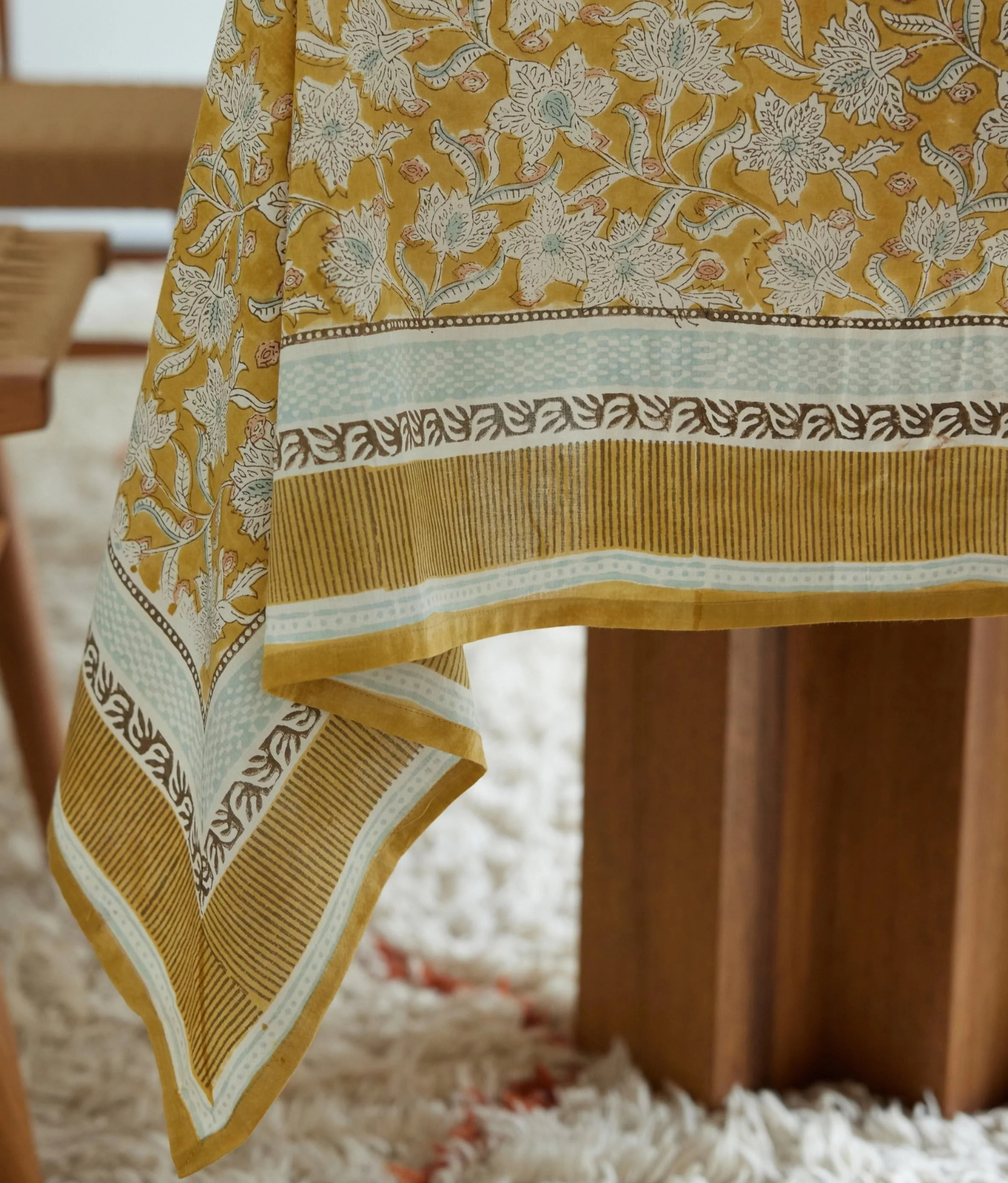 Garden Before Dawn Table Cloth, Lotus Absynthe