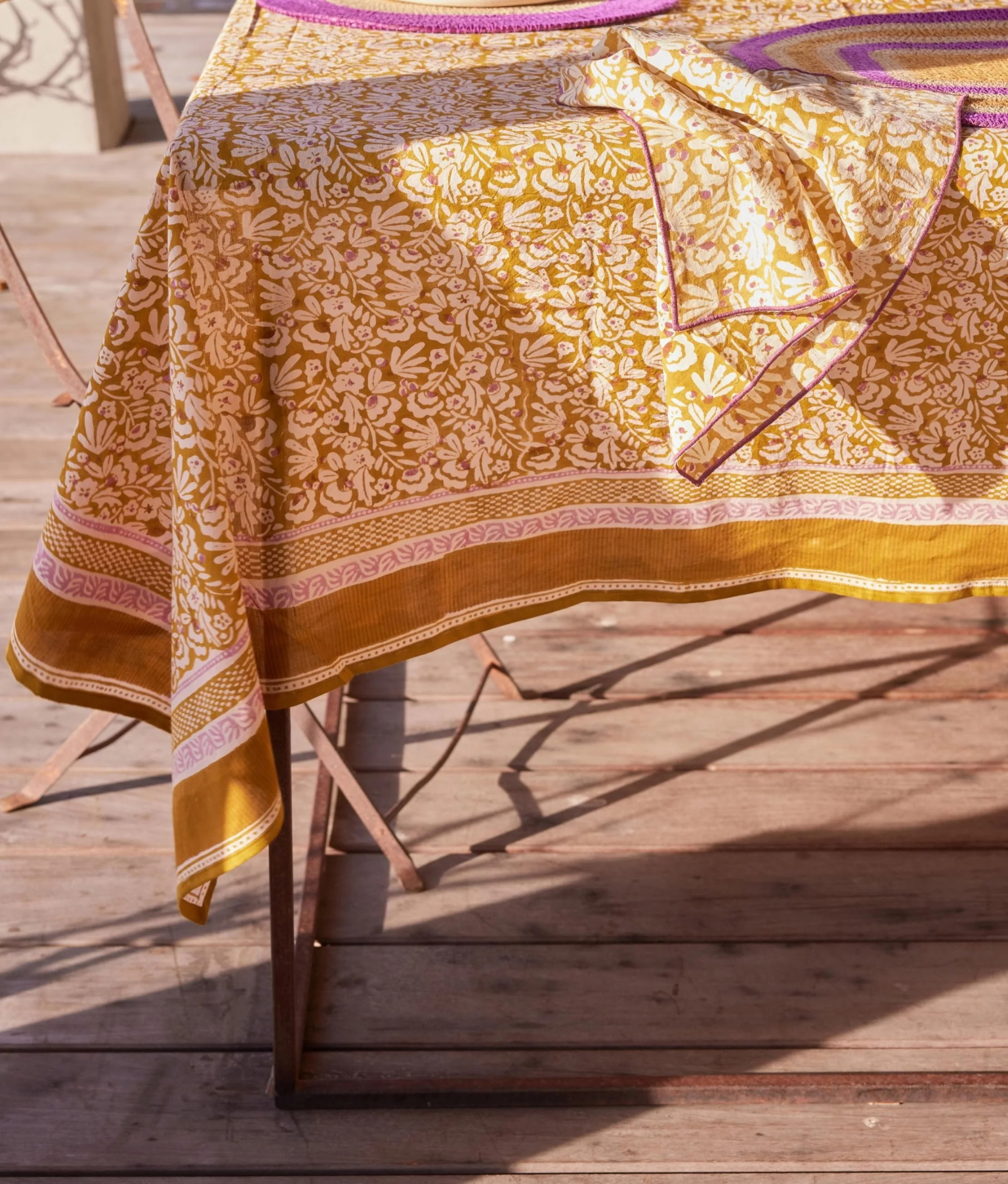 Wild Olive Table Cloth, Olive