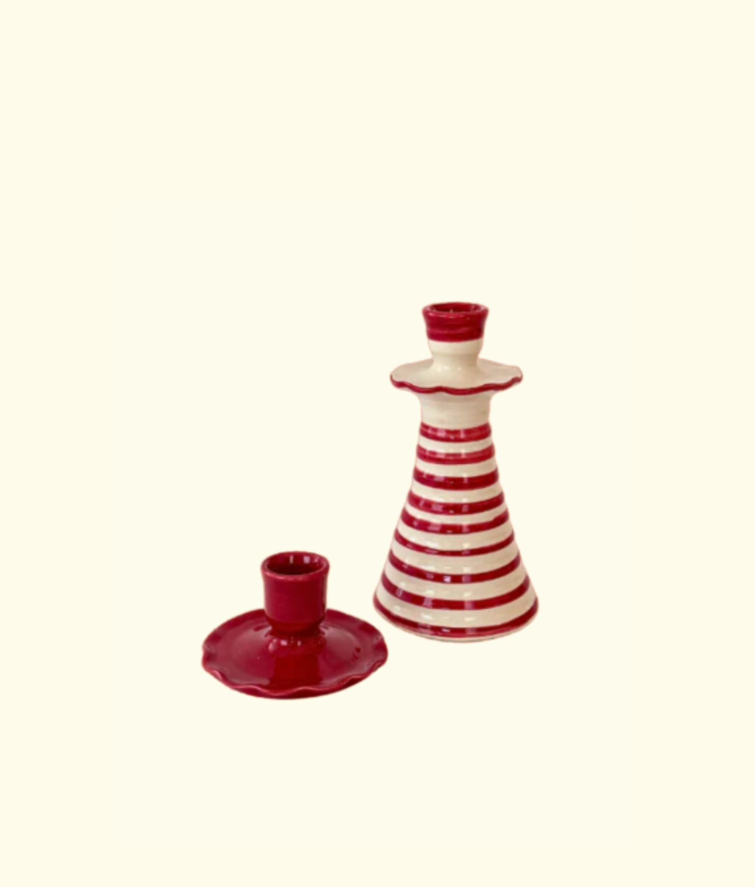 Frill Candleholder, Crimson