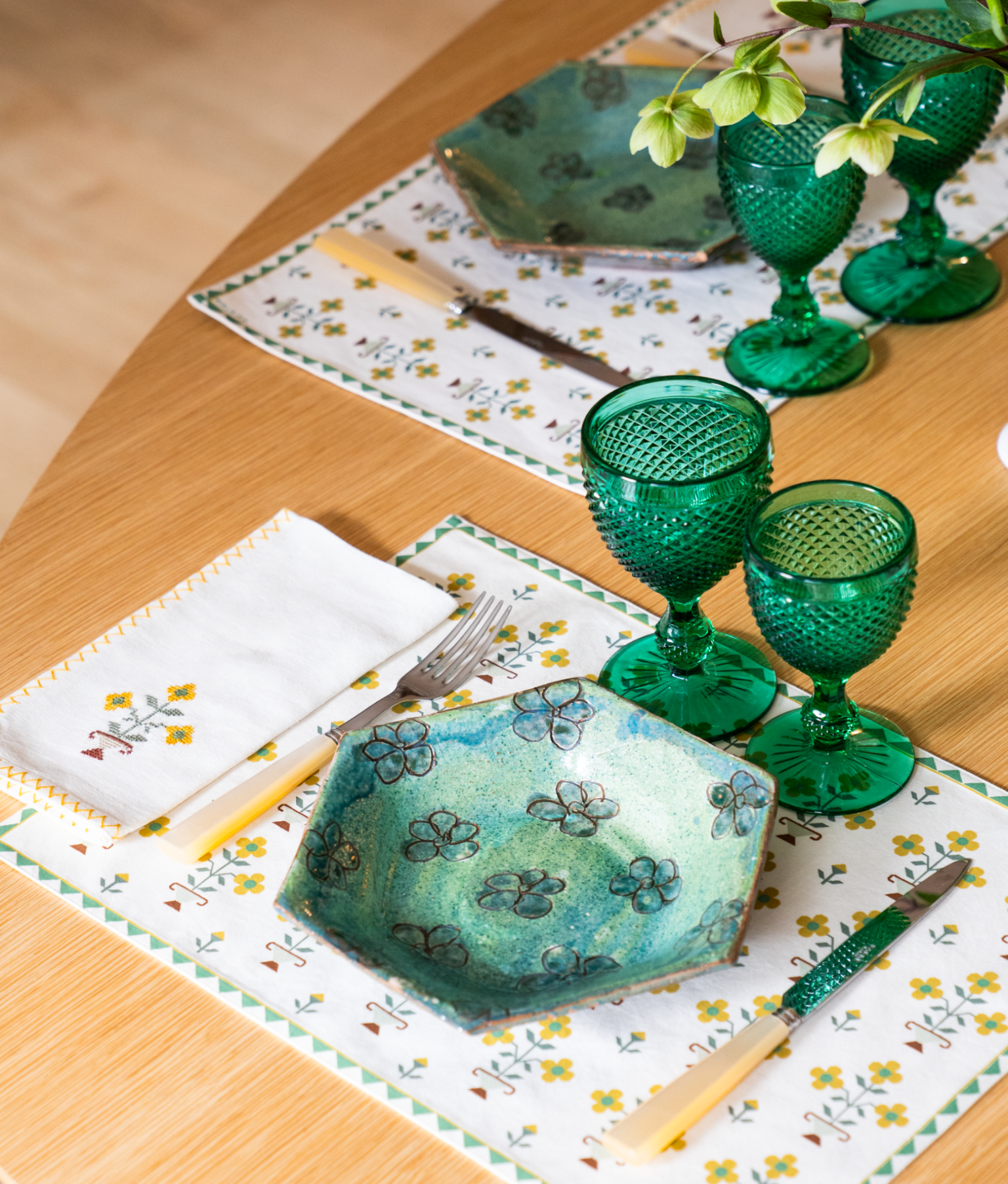 Ottoman Vase Placemat, Amber