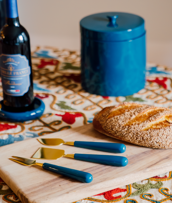 Roma Lacquered Formaggio Serving Set, Blue