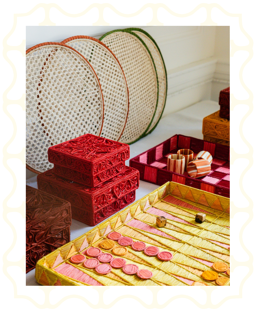 <p>THE WOVEN COLLECTION</p>